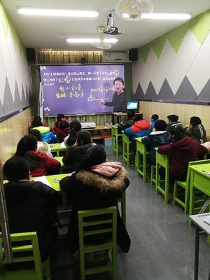 韶關(guān)市湞江區(qū)高思教育信息咨詢 助力學(xué)生成長，點(diǎn)亮智慧未來